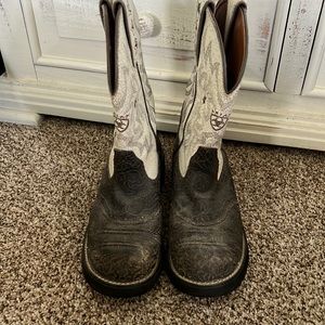 Ariat Womens Boots 8
